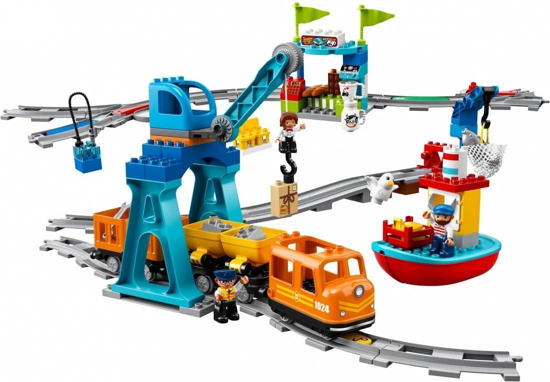 LEGO DUPLO «Грузовой поезд» (10875)